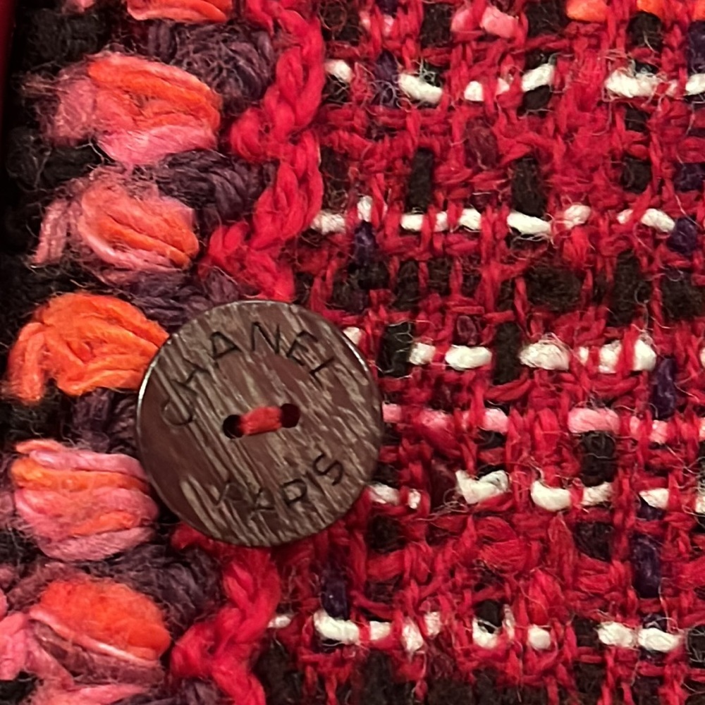 Chanel Jacket - Picture 15 of 16